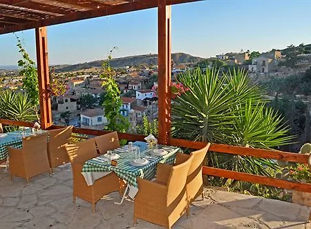 Danae Cyprus Villages Otel 4*